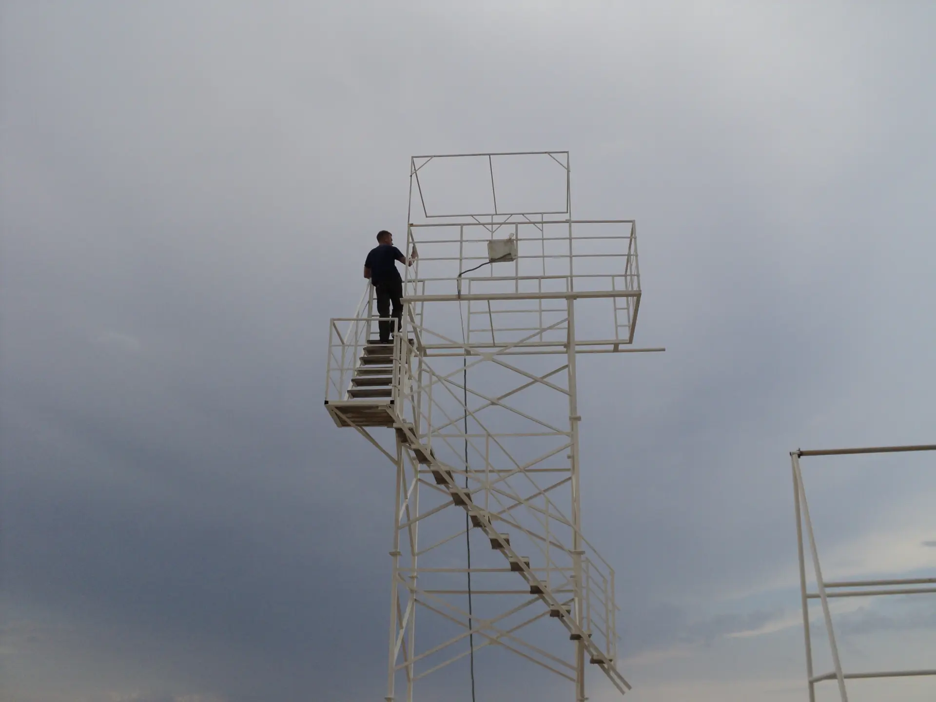 Renovation Scaffolding vs Access Towers